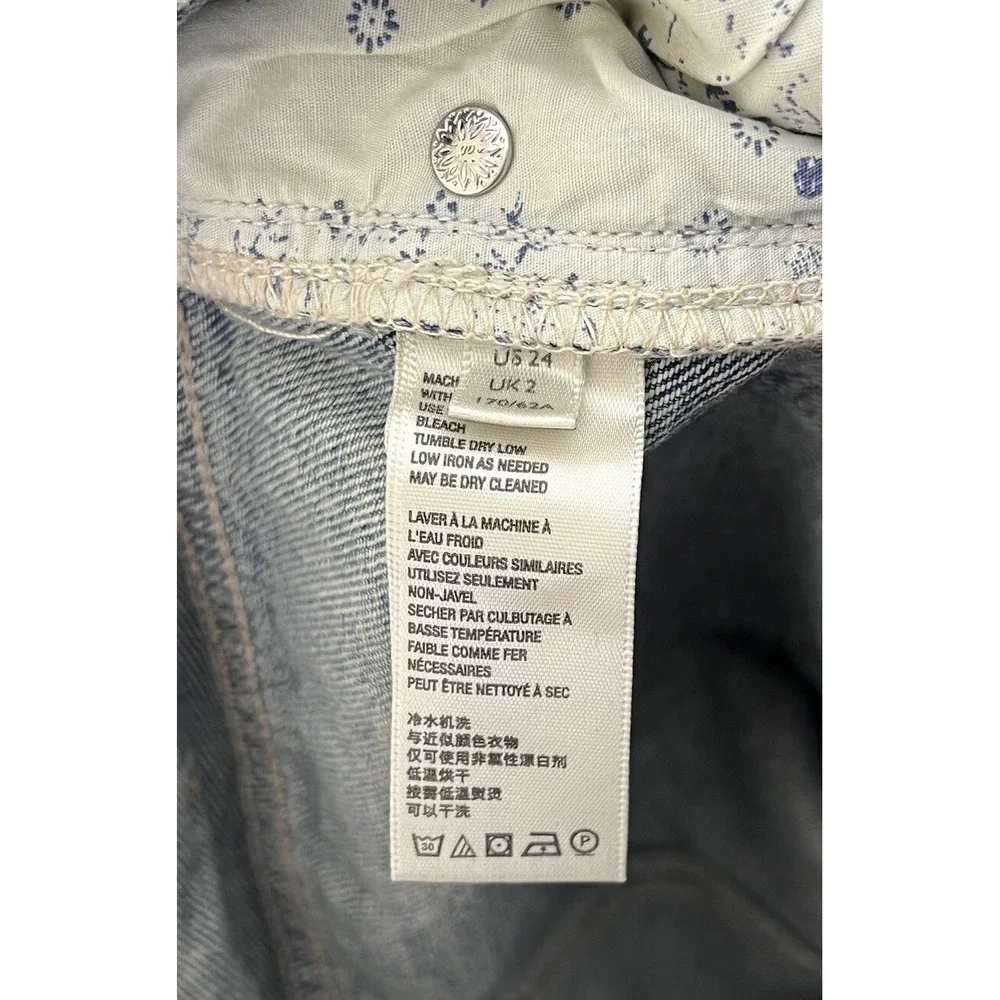 We The Free Baggy Tomboy Jean Shorts Womens Size 24 Blue Distressed Button Fly